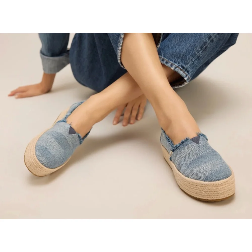 Toms NWOT Valencia platform espadrilles size 6